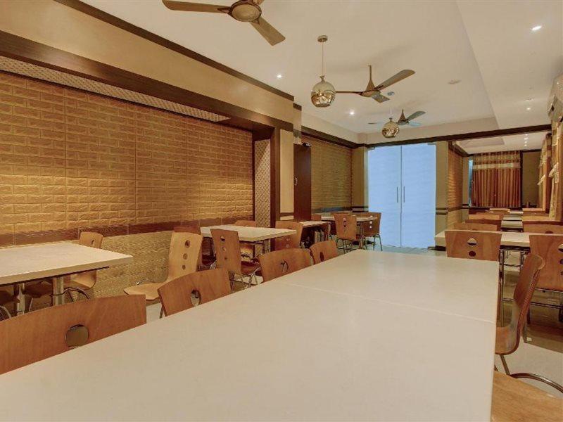 Hotel Tiruchendur Mani Iyer Palani Eksteriør billede