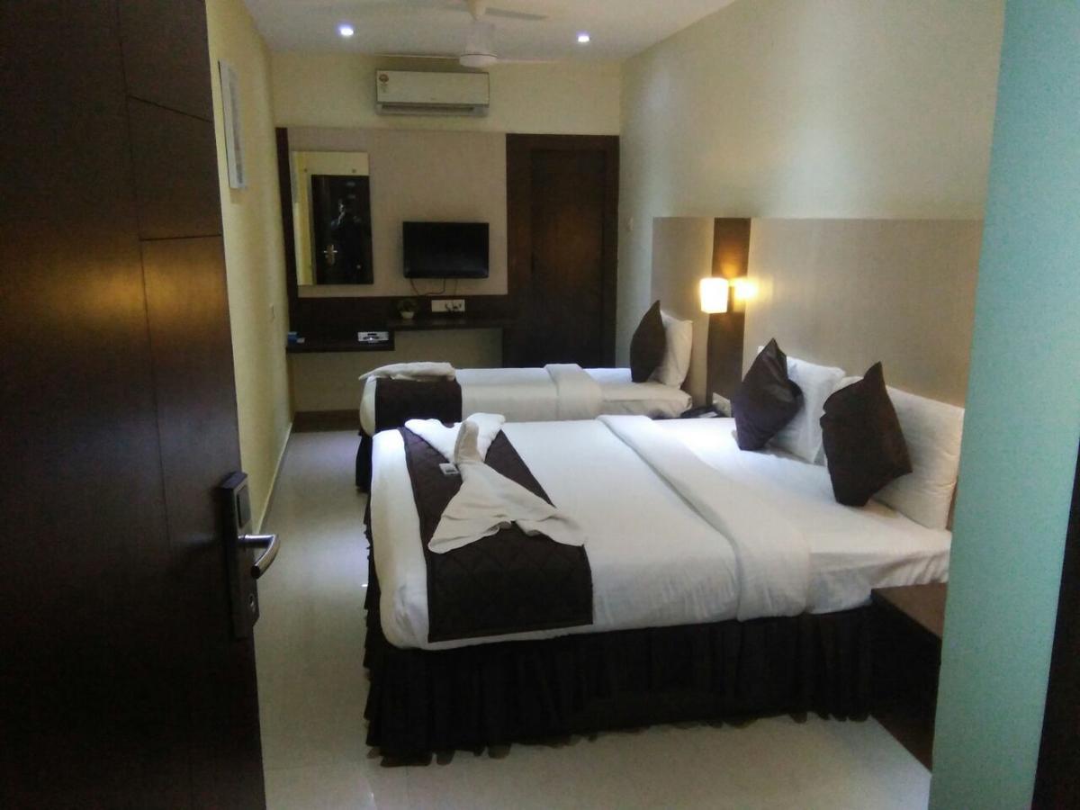 Hotel Tiruchendur Mani Iyer Palani Eksteriør billede