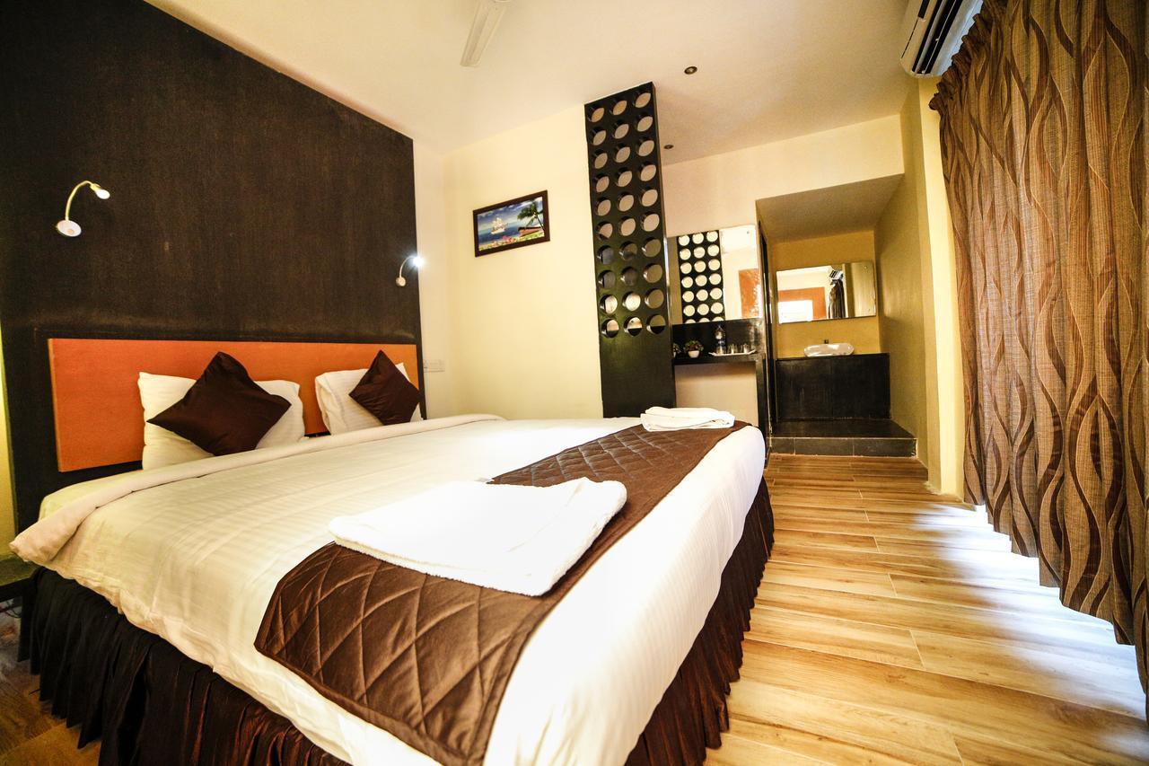 Hotel Tiruchendur Mani Iyer Palani Eksteriør billede